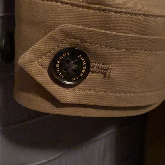 Authentic Burberry Trench Coat! - Picture 7 of 7